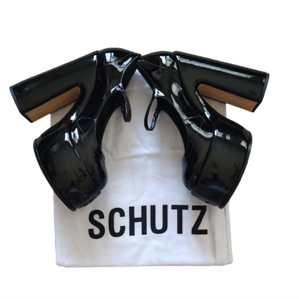 Schutz Zayne Black Platform Mary Jane Pumps NIB 8.5